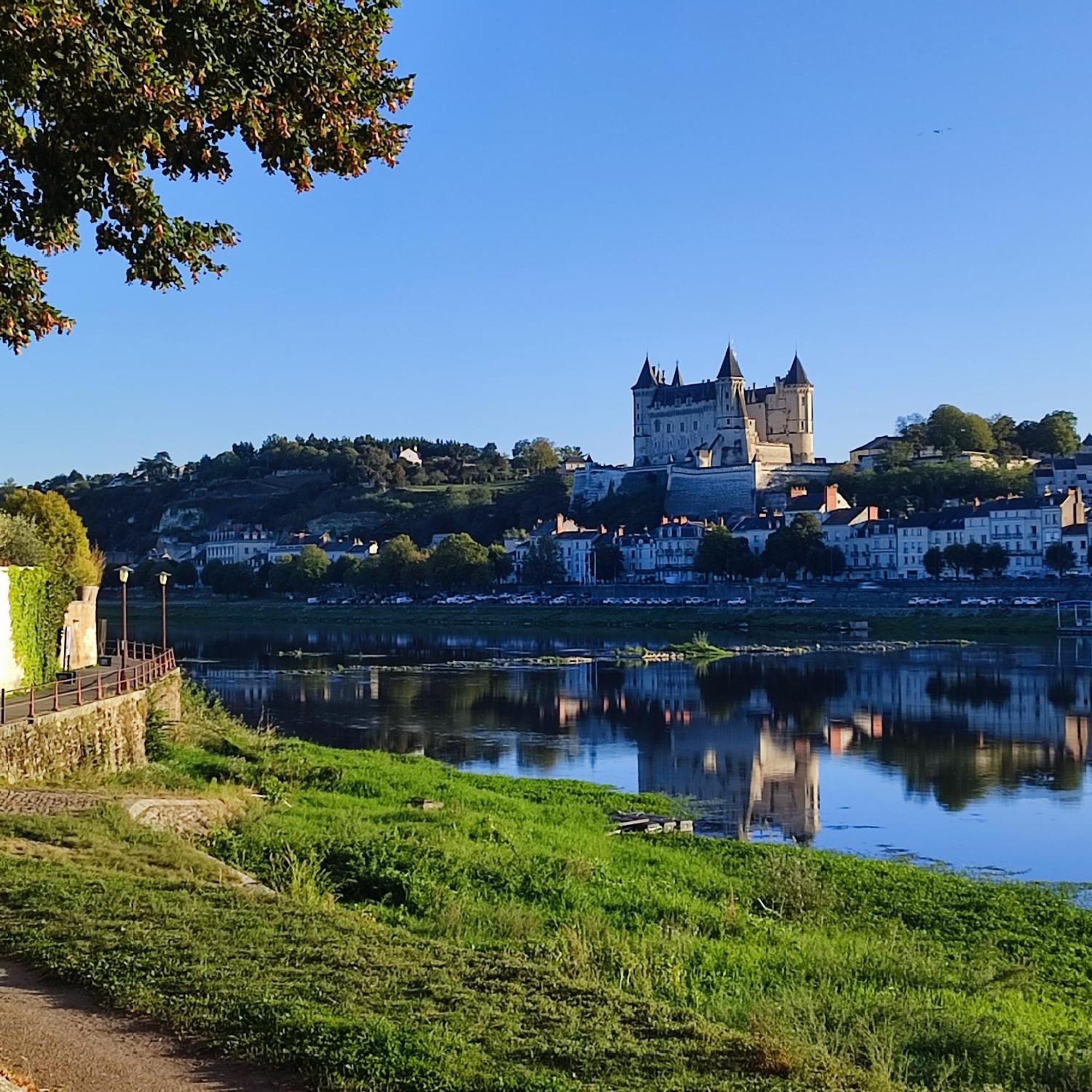 Une - Halte Entre Les Ponts - En Toute Simplicite Appartement Saumur Buitenkant foto